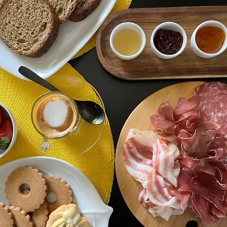 Miss Scola Pastry - Lake Como Bed & Breakfast Abbadia Lariana
